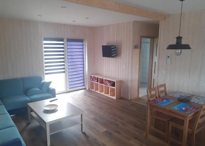 Lazurowe * Нехоже